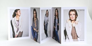 VIA APPIA Lookbook Fall/Winter 2015/16 Prospekt Zickzack-Falz